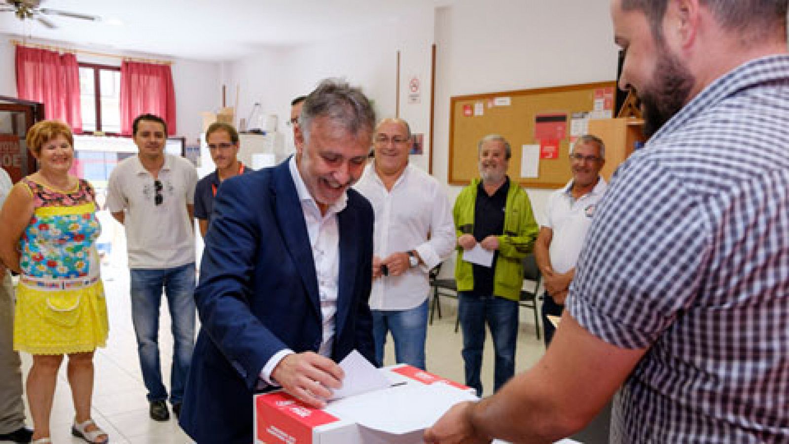 Telediario 1: El PSOE de Canarias elige a su líder | RTVE Play