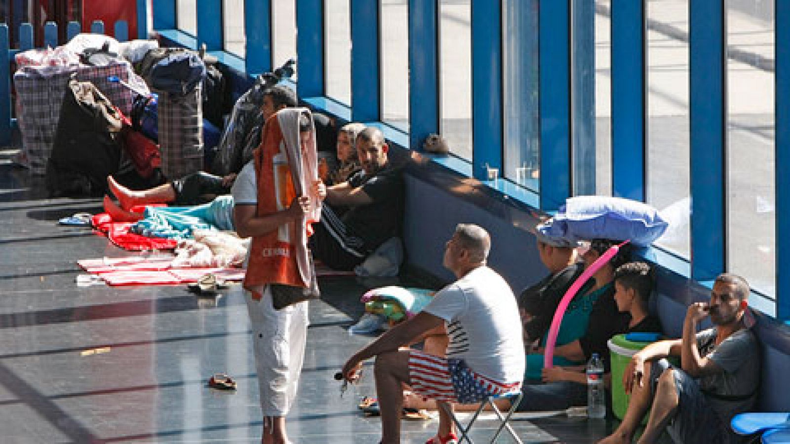 Telediario 1: Tres millones de personas cruzan la Península en la operación Paso del Estrecho | RTVE Play