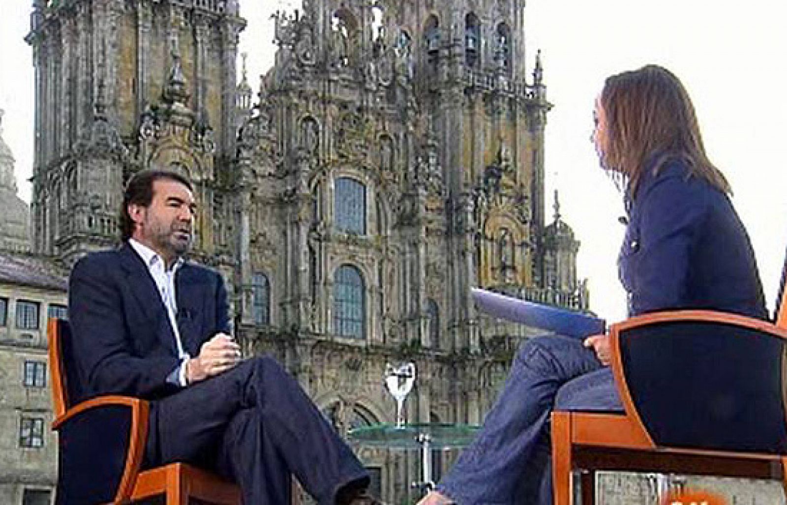 Quintana cree que es una "barbaridad" que el PP diga que el castellano está en peligro.