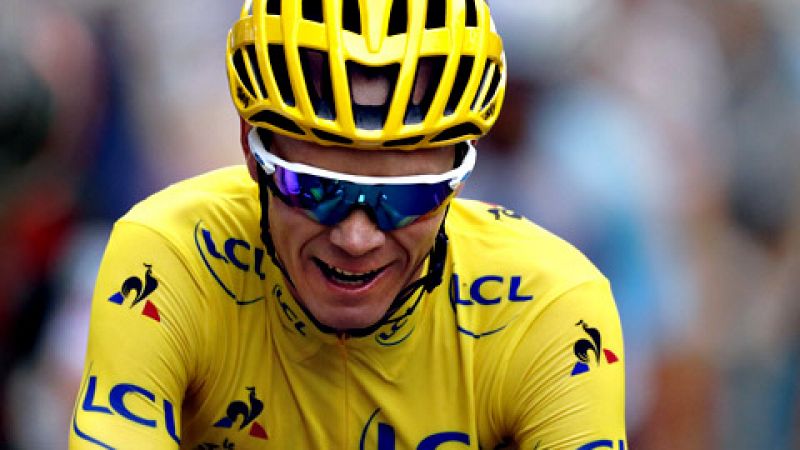 El británico Chris Froome (Sky) se proclamó por cuarta vez en París rey del Tour de Francia, consolidando una era de dominio que le sitúa a una sola victoria de los legendarios Anquetil, Merckx, Hinault e Induarain, que destacan en el palmarés con ci