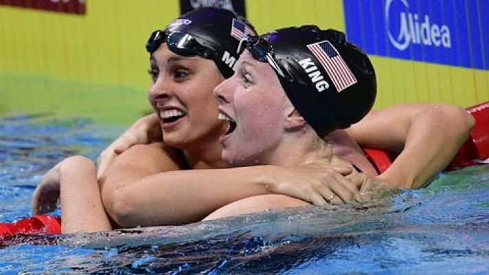 Lilly King se lleva el oro en los 100 braza y bate el récord del mundo