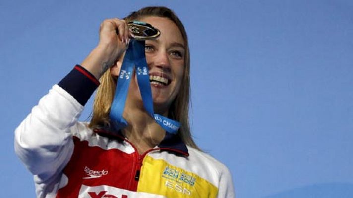 Mireia Belmonte consigue su oro mundial