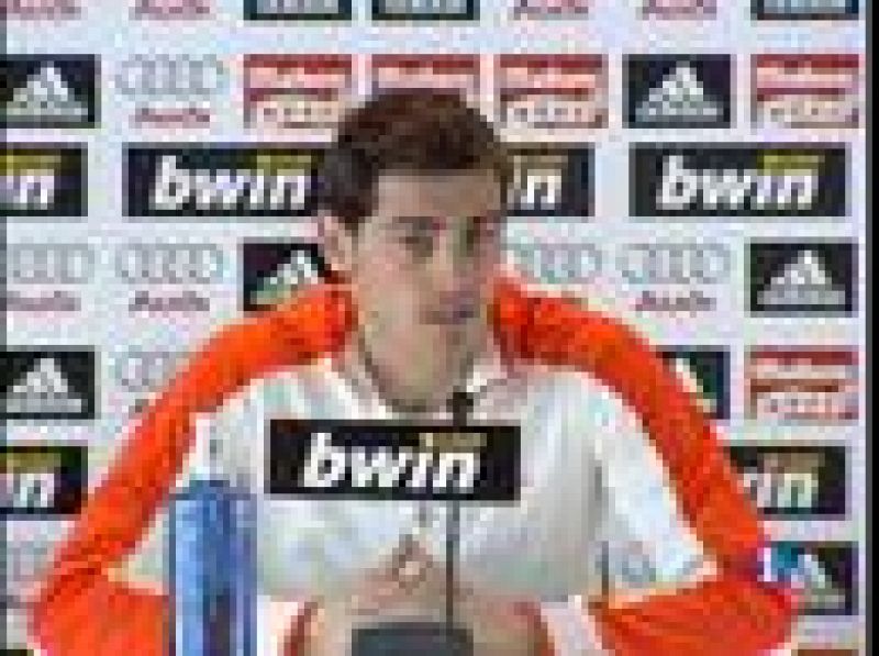 Casillas: "Raúl tiene cuerda para rato"