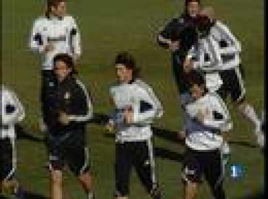  - Raúl entrena y sonríe