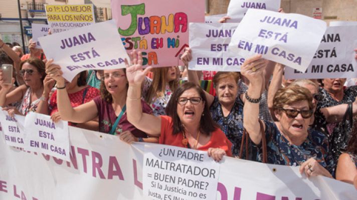 Telediario 1 - El juez rechaza la orden internacional de detención contra Juana Rivas solicitada por su expareja