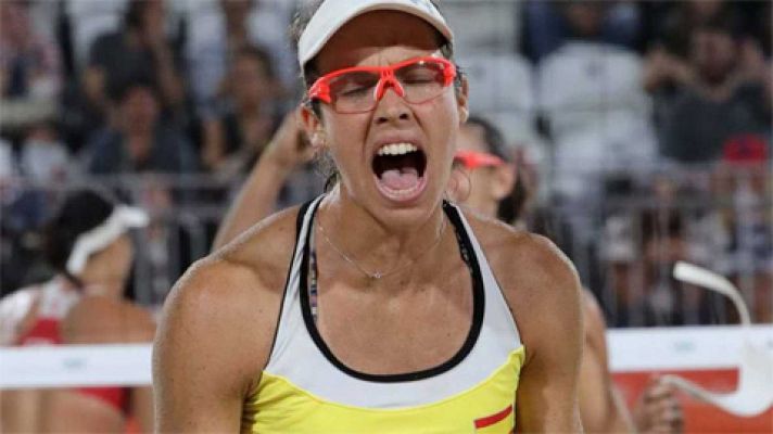 Telediario 1 - Las parejas españolas debutan con victoria en el Mundial de vóley playa