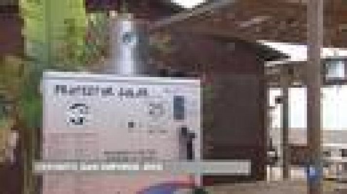 L'Informatiu - El dispensador automàtic de crema solar inventat a Girona