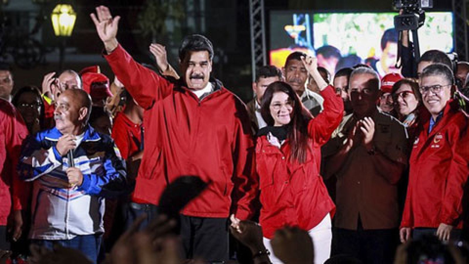 Las autoridades de Venezuela cifran en un 41,53% la participación en los comicios constituyentes