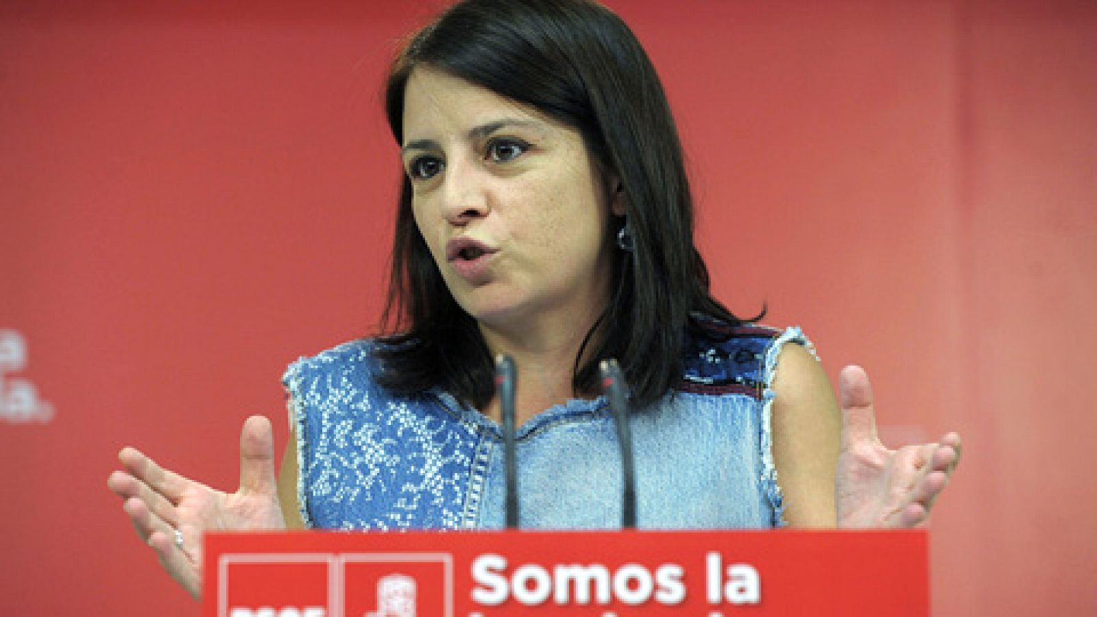 La dirección del PSOE contesta a Susana Díaz