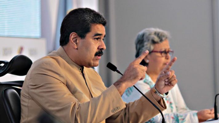 EE.UU. impone sanciones contra Nicolas Maduro 