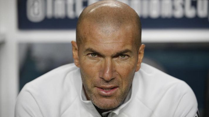 Telediario 1 - Zidane, sobre el caso Cristiano: "Esperemos que se acabe este tema"