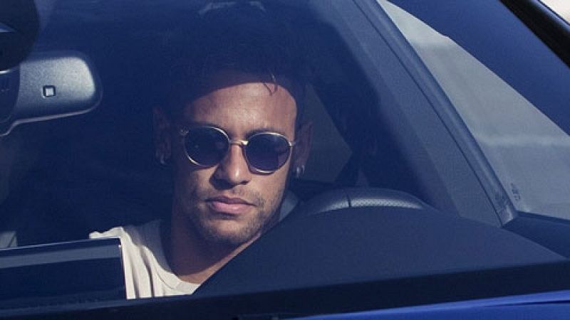 Neymar comunica al Barça que se quiere marchar del club 