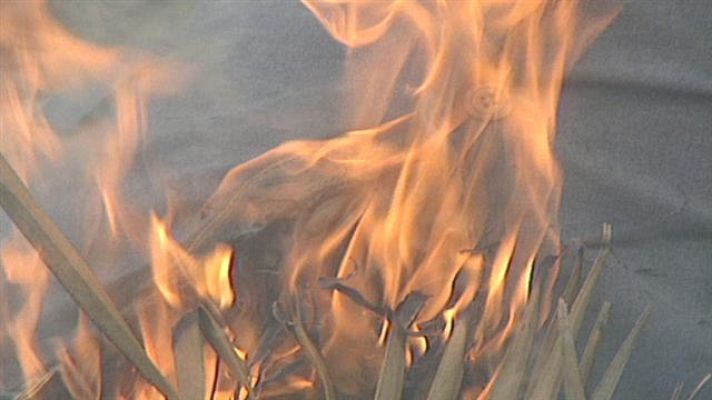 Senderos isleños - Quema de Judas