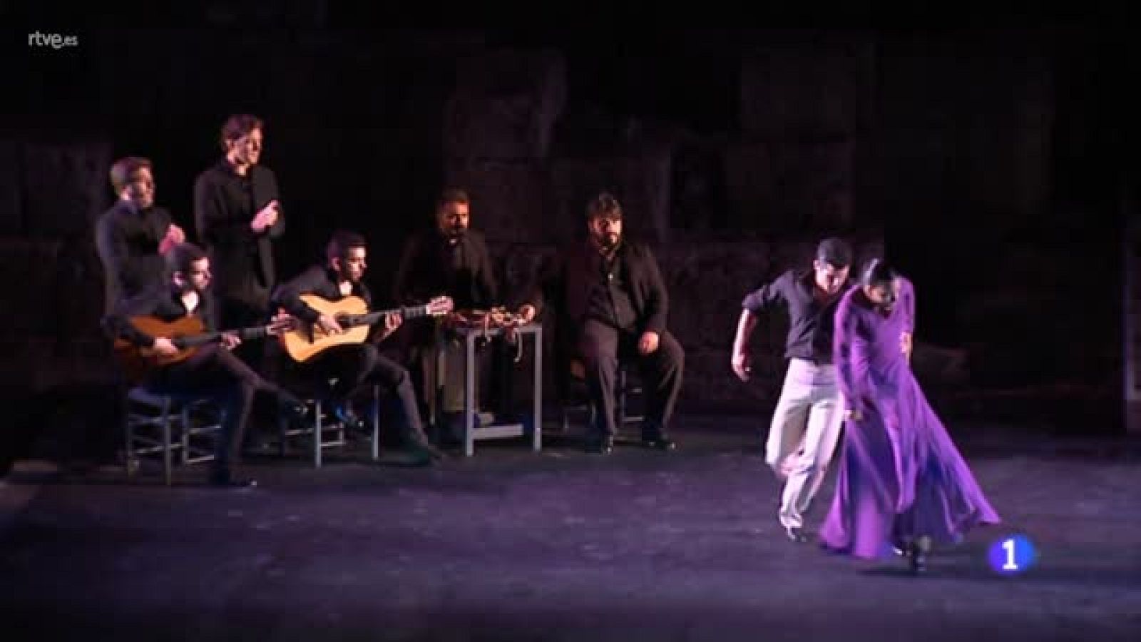 El Ballet Flamenco de Andalucía, inaugura en Tarifa, Cádiz, el Festival de Teatros Romanos | Ver