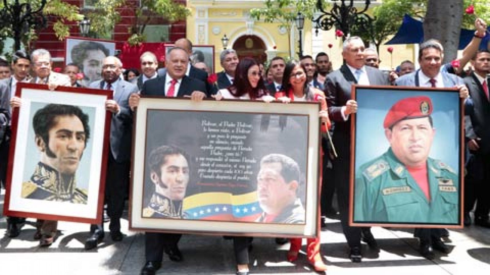 La Asamblea Nacional Constituyente de Venezuela celebra su primera sesión y anuncia medidas inmediatas