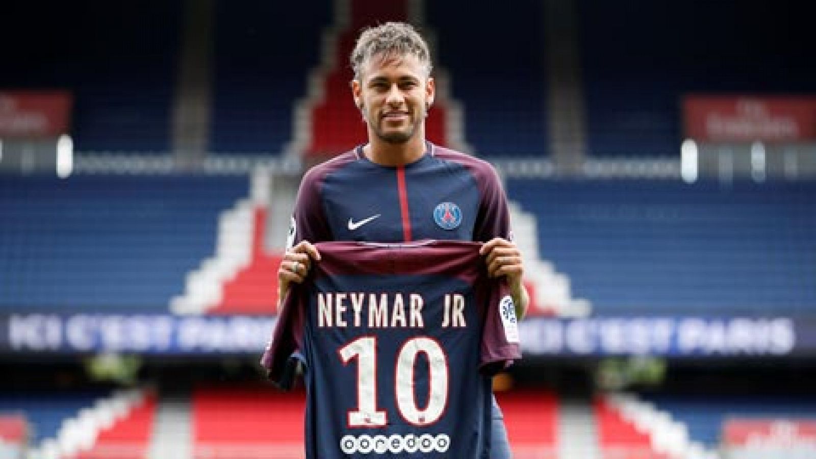 Telediario 1: Neymar se presenta como nuevo jugador del PSG | RTVE Play