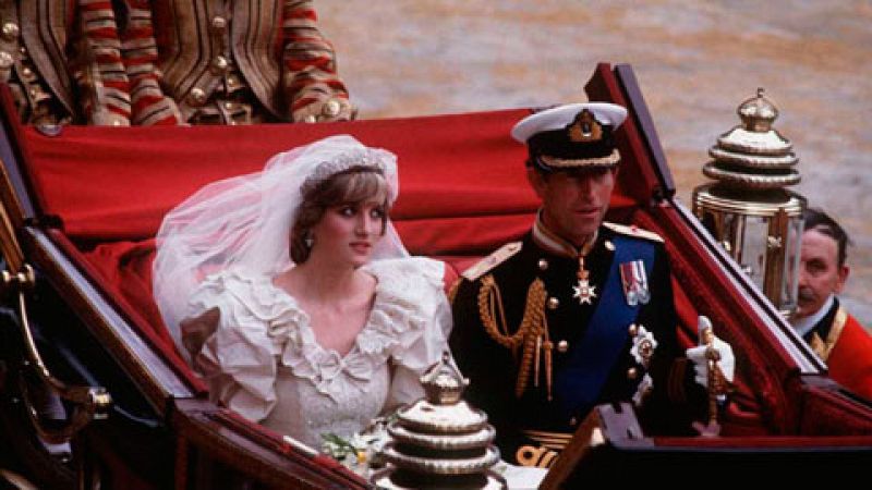 Reino Unido recuerda a Lady Di en el que habría sido su 56 cumpleaños