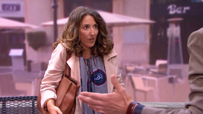 La peluquería - La mano en el pecho