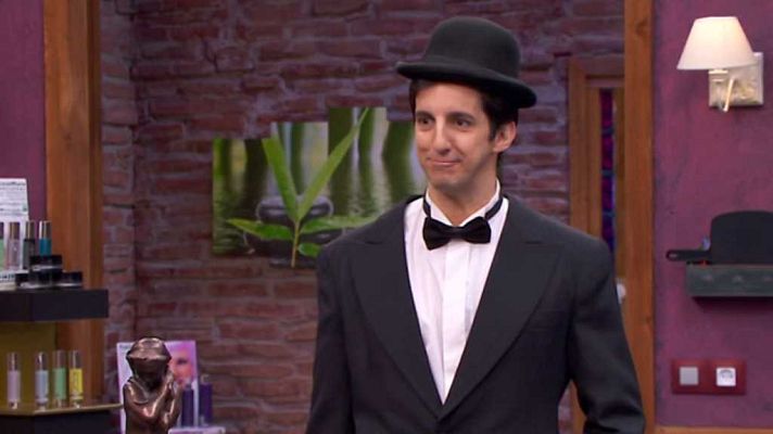 La peluquería - El cobrador del chaqué