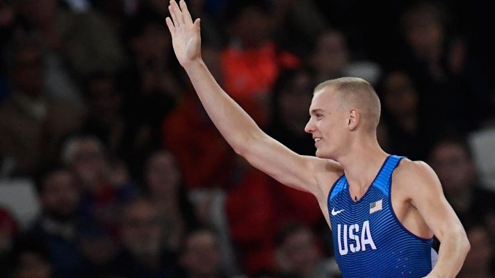 Atletismo - Hendricks prolonga el maleficio de Lavillenie en los Mundiales