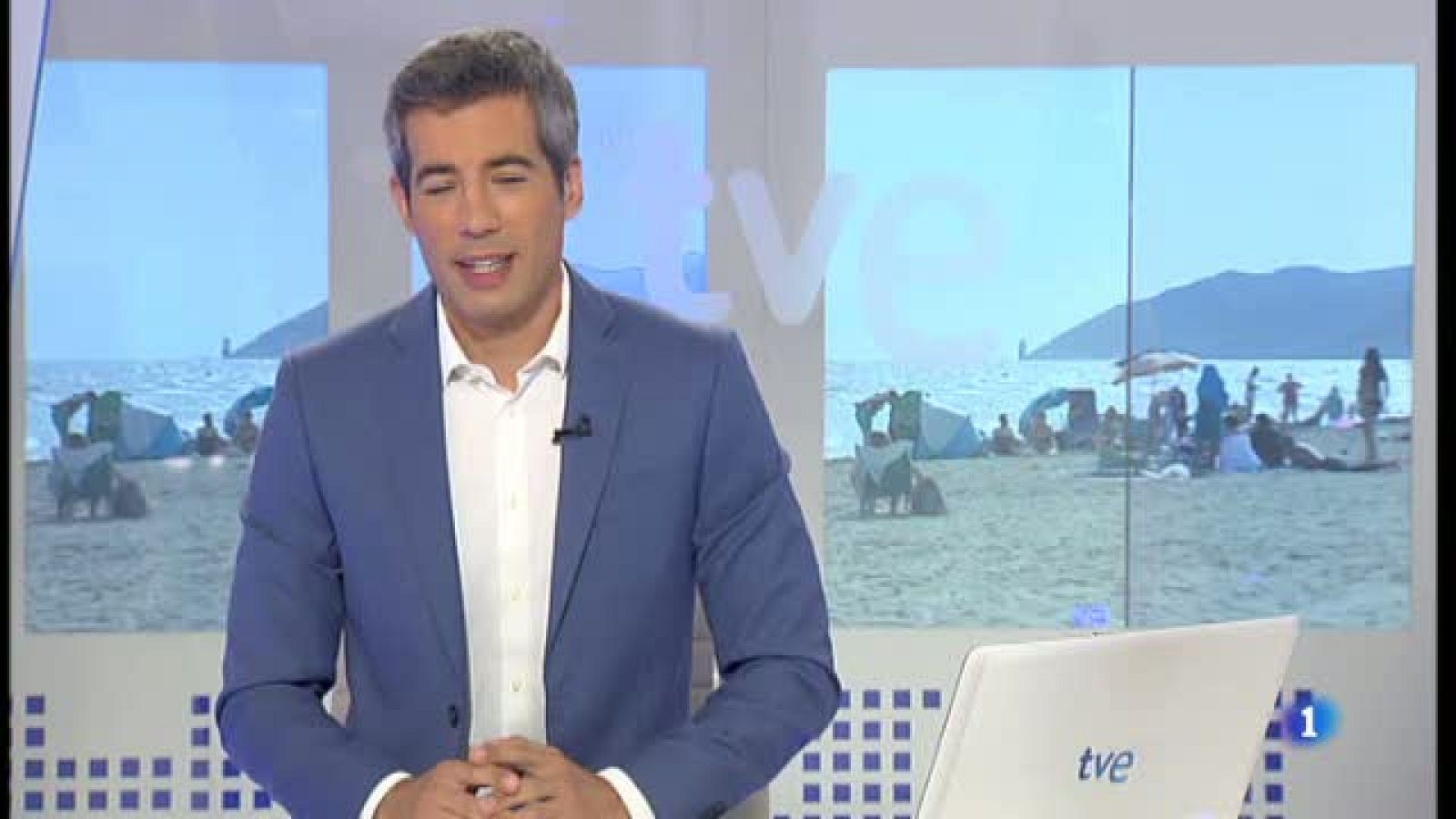 La biblioplatja Carme Romaní de Castelldefels fa enguany els seu 25è aniversari