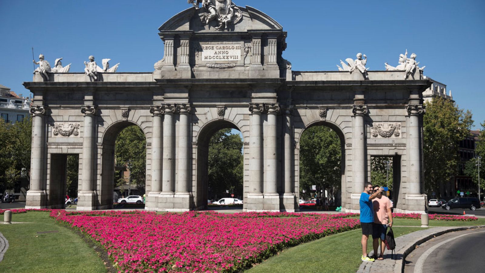 Informativo de Madrid: El Tiempo en la Comunidad de Madrid - 14/08/17 | RTVE Play