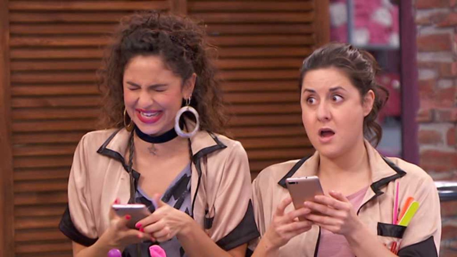 La Peluquería - Twitter - ver ahora