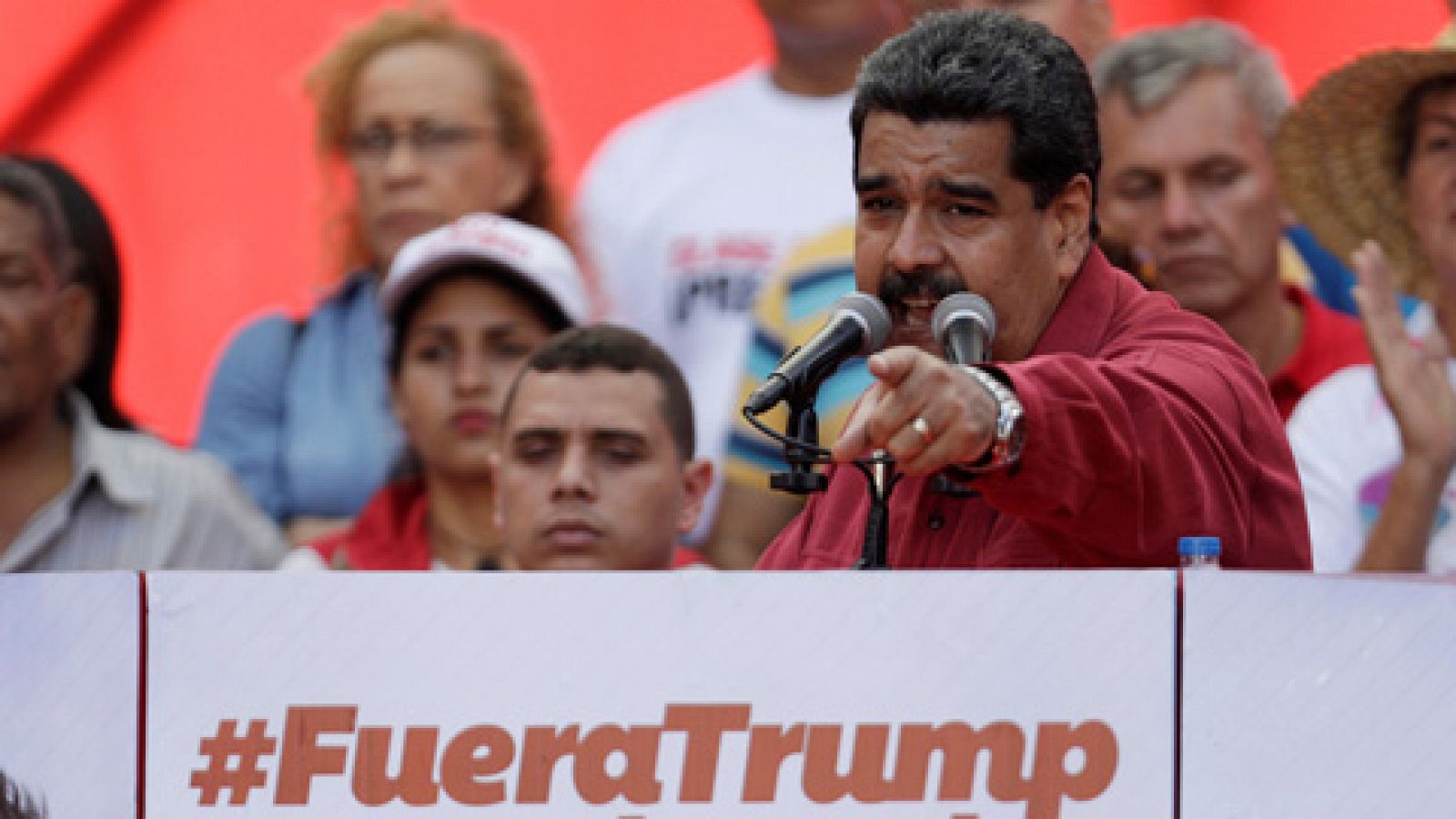 Informativo 24h: Maduro responde a la advertencia de Trump y ordena maniobras militares | RTVE Play