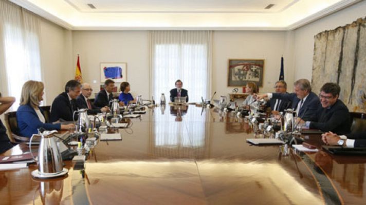 Informativo 24h - El Gobierno impone un arbitraje obligatorio en El Prat