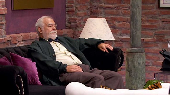 La peluquería - Carlitos