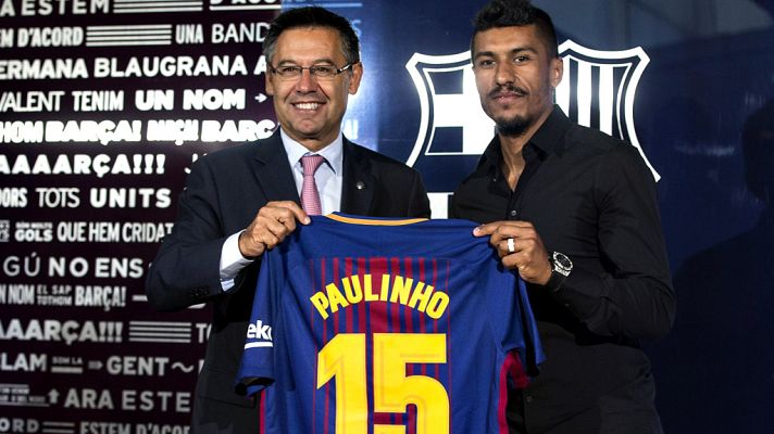 Telediario 1 - El brasileño Paulinho ya luce la camiseta del Barça