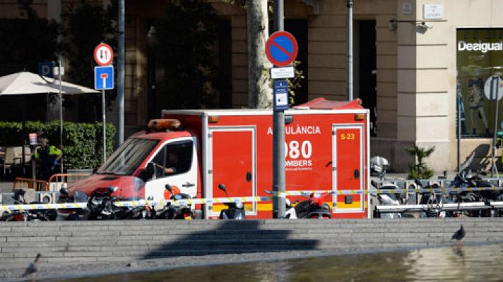 Varios heridos en un atropello masivo en el centro de Barcelona