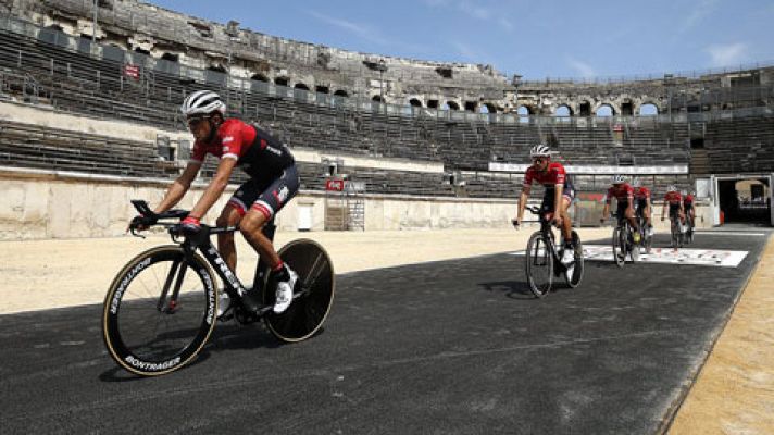 Telediario 1 - Arranca una vuelta con grandes nombres