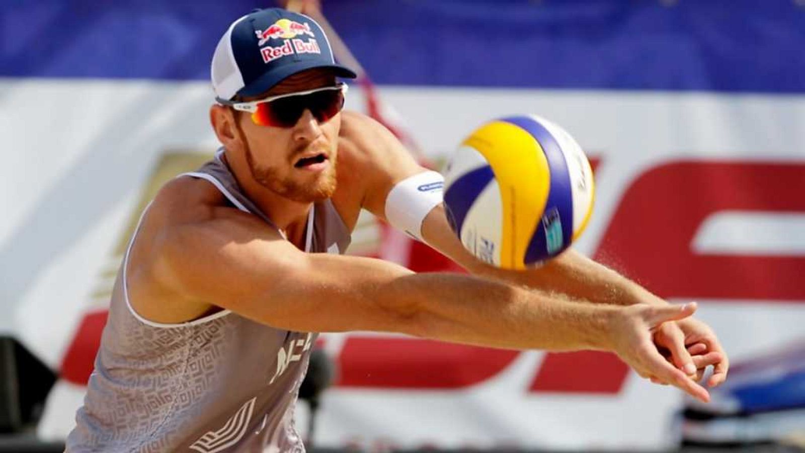 Voley Playa - Campeonato de Europa. 2ª Semifinal Masculina:Holanda - Italia