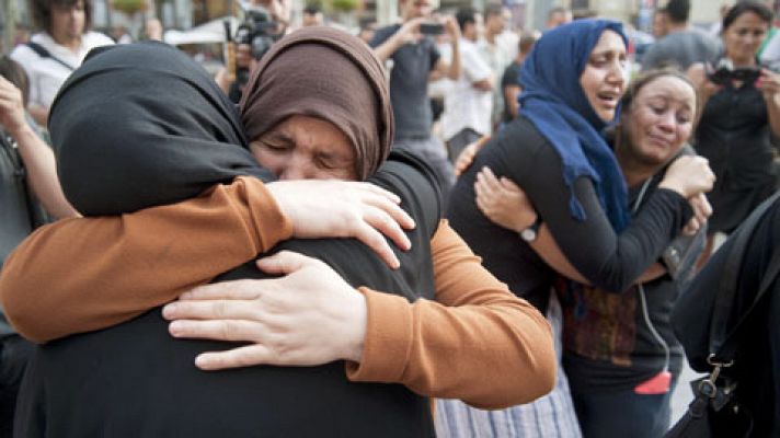 Informativo 24h - La madre de Younes Aboyaaqoub pide a su hijo que se entregue