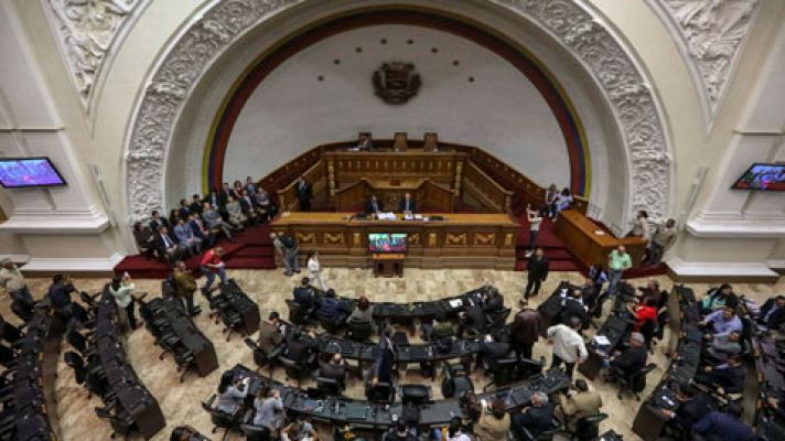 Telediario 1 - Primera sesión plenaria del Parlamento venezolano