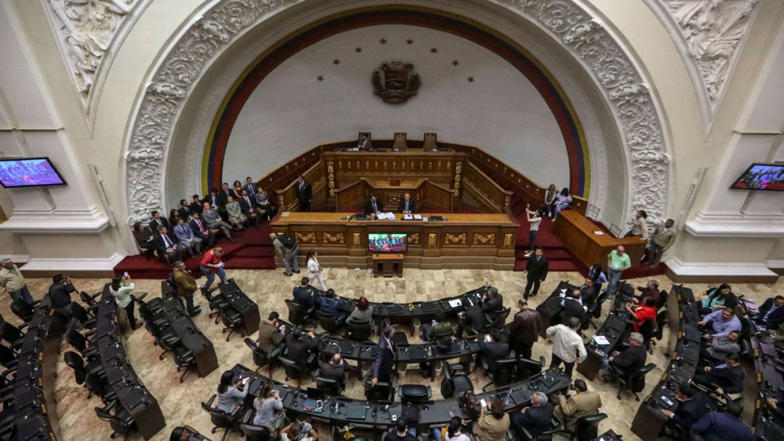 Primera sesión plenaria del Parlamento venezolano