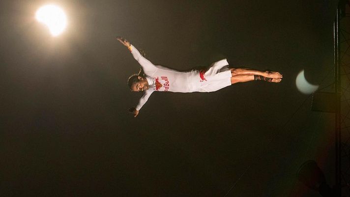 Telediario 1 - Lanzados hacia el eclipse