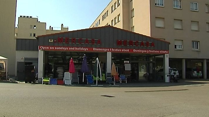 Telediario 1 - La célula de Cataluña compró cuatro cuchillos y un hacha en Cambrils horas antes del segundo atentado