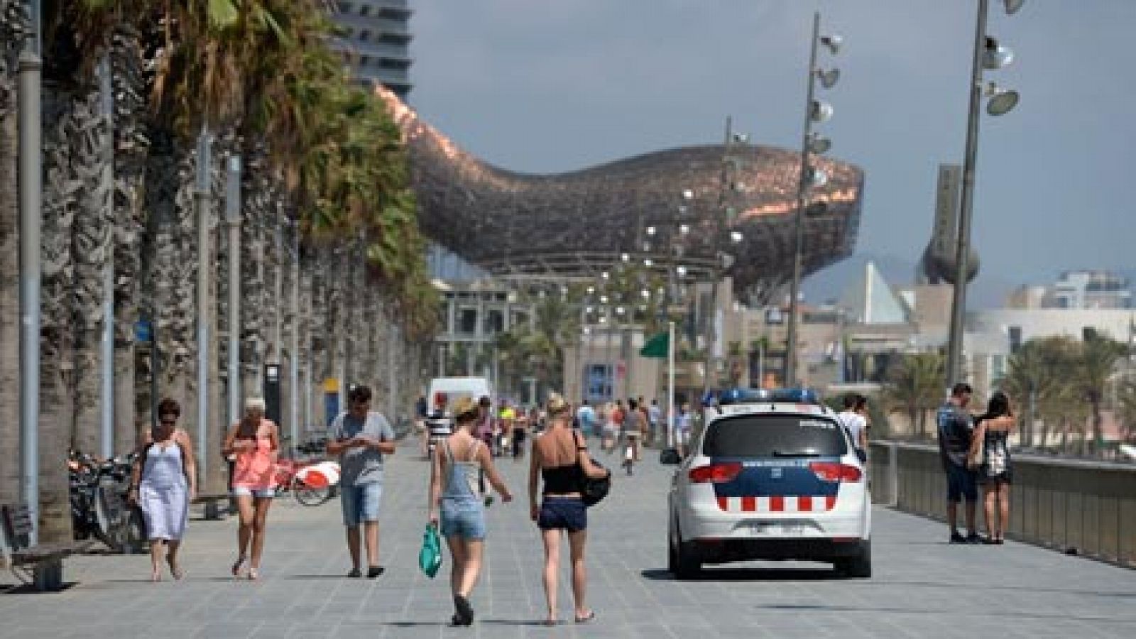 Barcelona aumentará los controles policiales y las barreras móviles en la ciudad