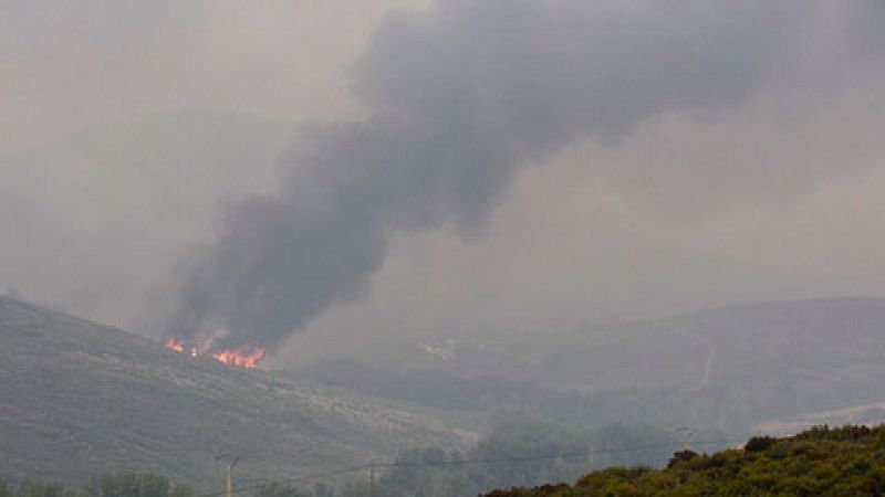 El fuego calcina más de 5.000 hectáreas de monte en León