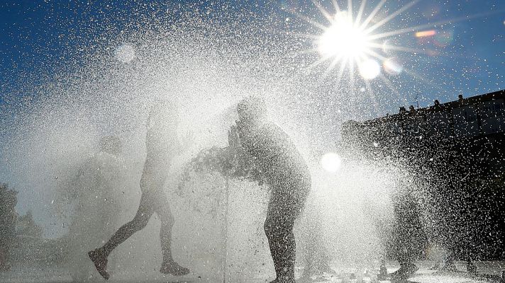 El tiempo - Un total de 19 provincias y las Islas Canarias permanecerán en riesgo por el calor