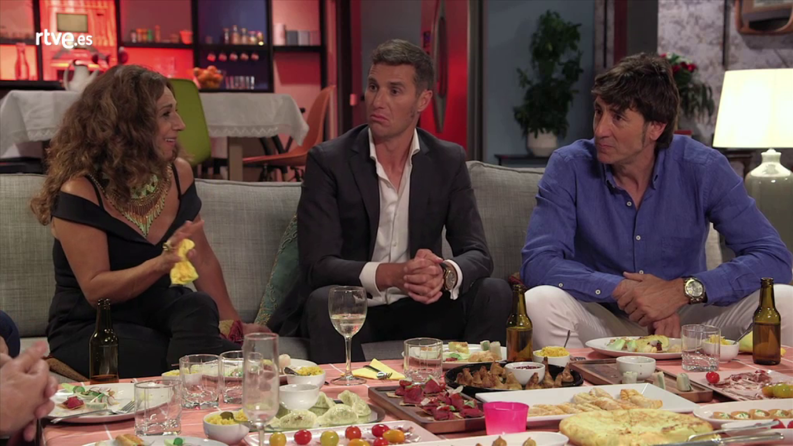 Lolita tiene un plan - Los invitados hablan sobre el tabú de la homosexualidad en el deporte