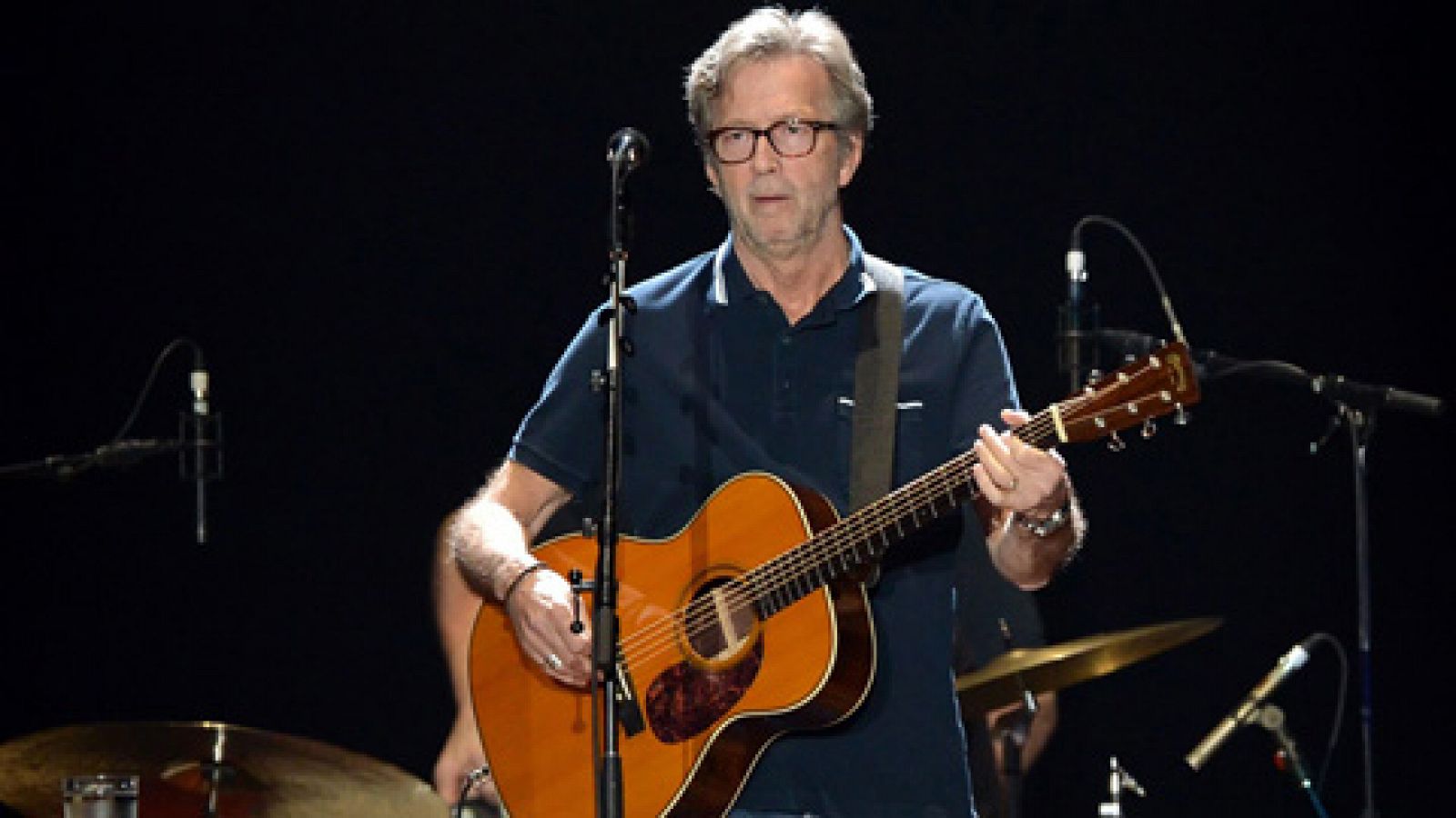 Telediario 1: Se cumplen 25 años del disco 'Unplugged' de Eric Clapton | RTVE Play