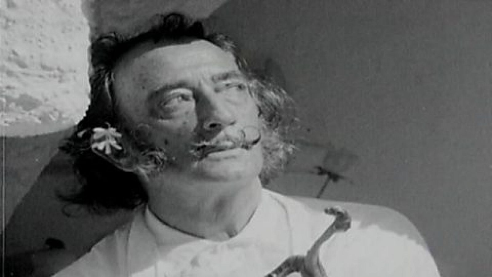 Informe Semanal: Los tres entierros de Salvador Dalí | RTVE Play