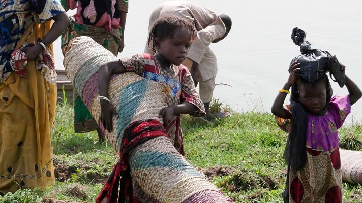 Telediario 1 - Boko Haram utiliza niños bomba