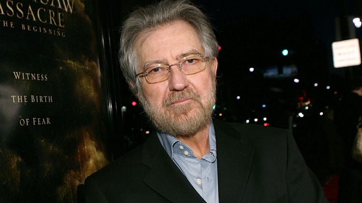 Telediario 1 - Muere Tobe Hooper, el director que revolucionó el cine de terror con 'La matanza de Texas'
