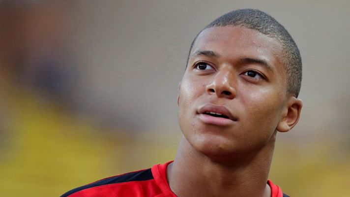 Telediario 1 - El PSG cierra el fichaje de Mbappé