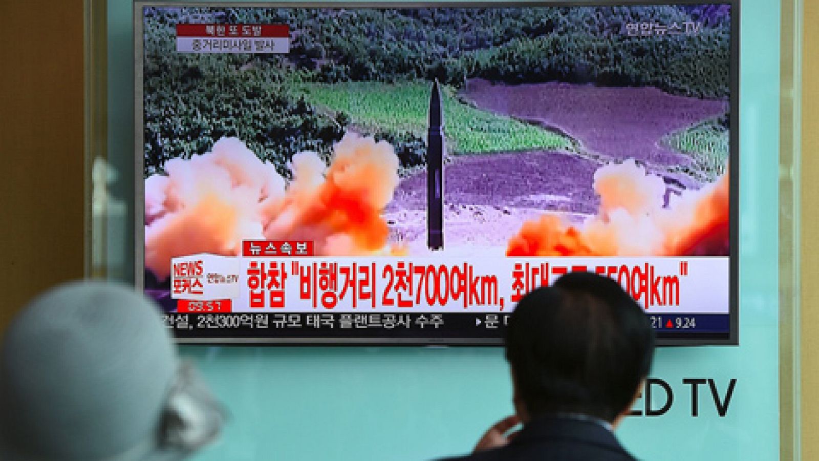 Corea del Norte lanza un misil que sobrevuela Japón y cae en el Pacífico