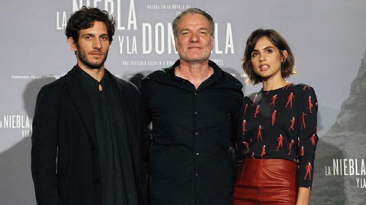 Telediario 1 - 'La niebla y la doncella' llega a la gran pantalla